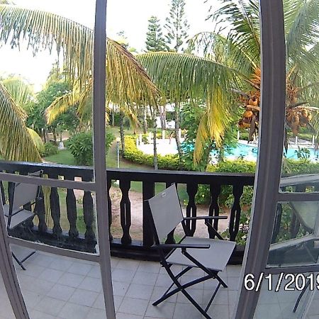 Hotel La Francaise Pereybere Beach Esterno foto