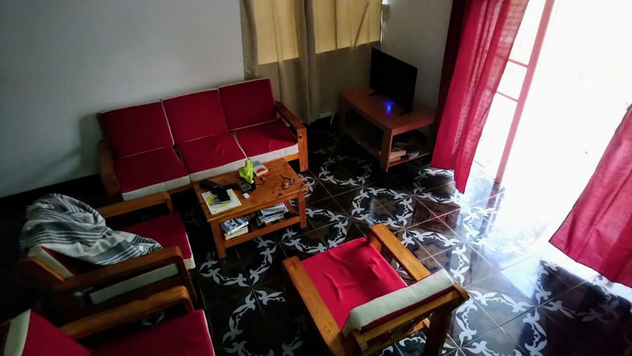 Hotel La Francaise Pereybere Beach Esterno foto