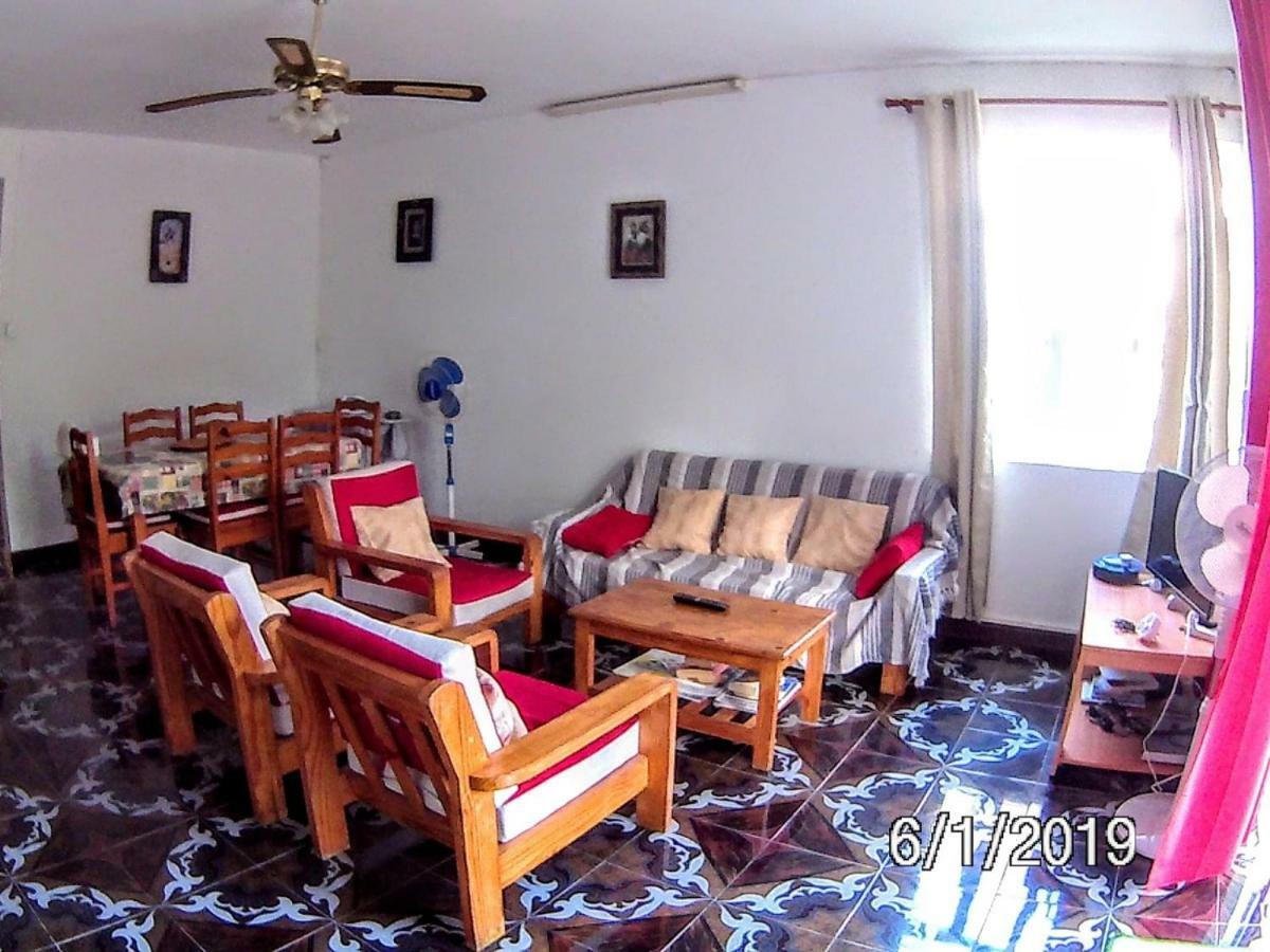 Hotel La Francaise Pereybere Beach Esterno foto